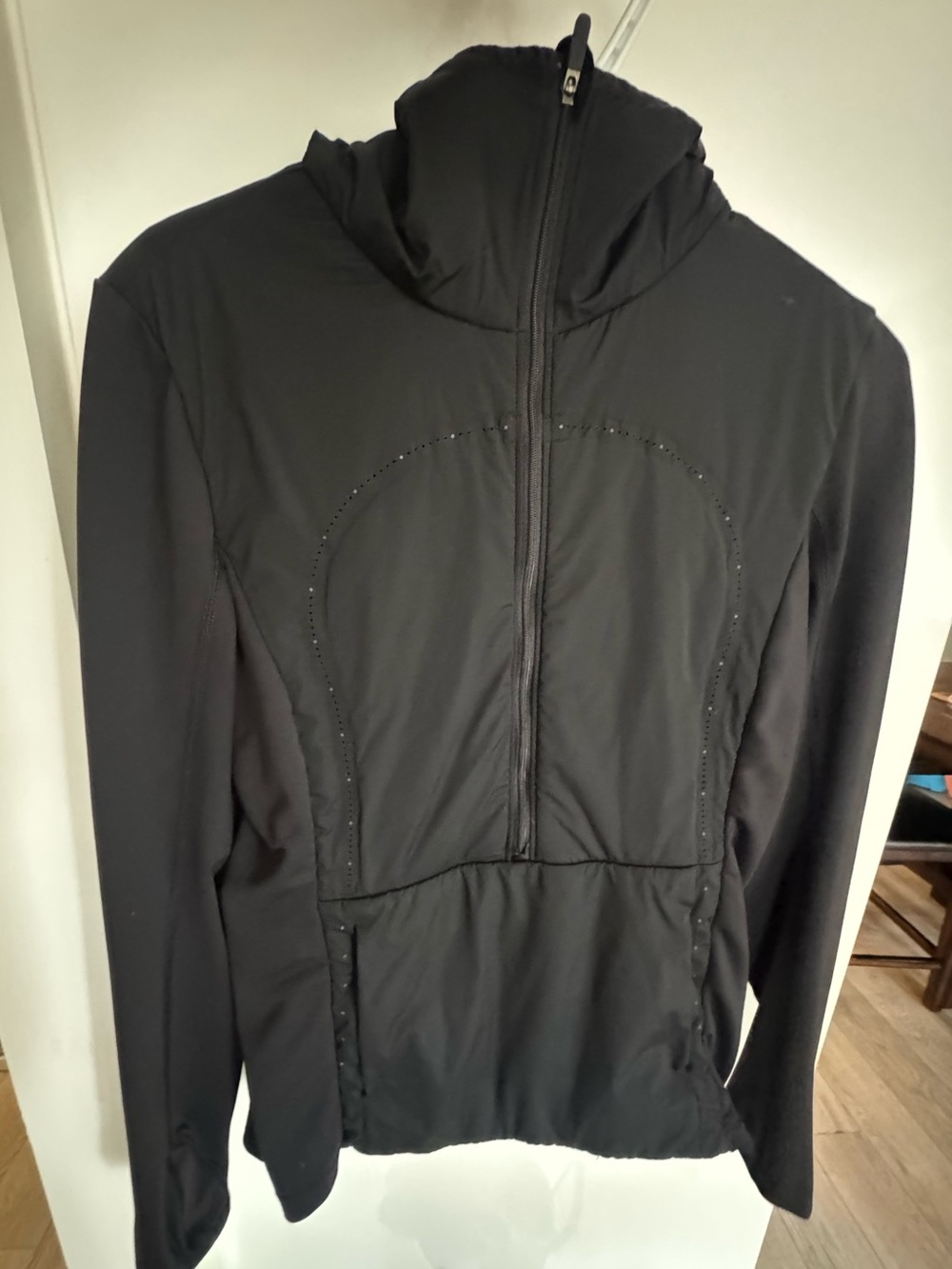 Lululemon Run For Cold Jacket – Black | Size 8